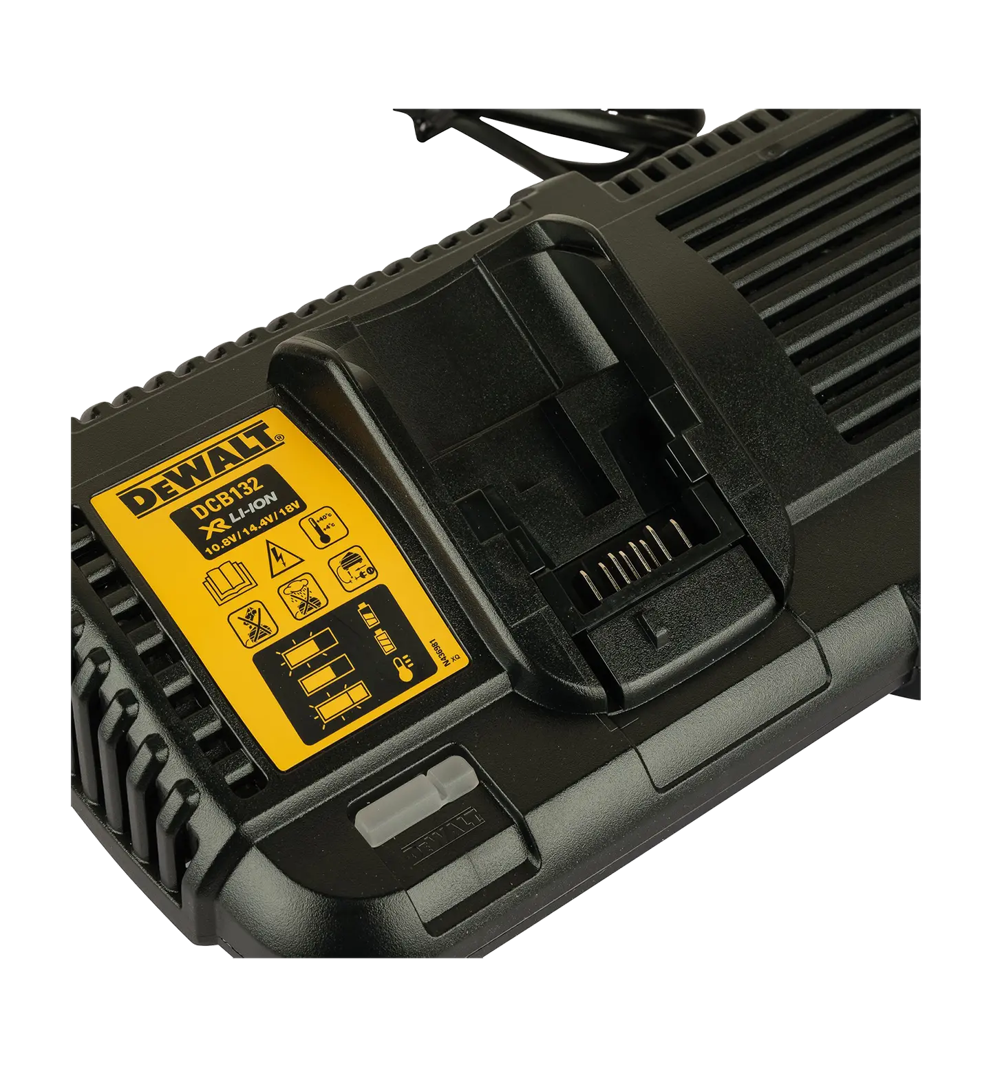 Ekstra utsnitt av DCB132 Multilader 54V/18V/12V/10