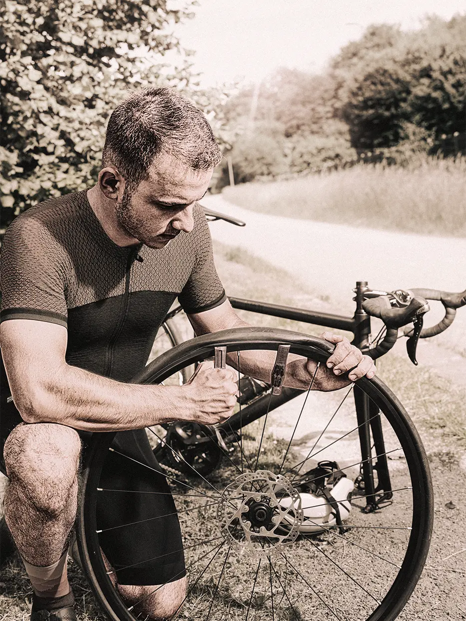 Ekstra utsnitt av Bicycle Set 15 Sykkelverktøysett 5 deler (produktet) i brukssituasjon