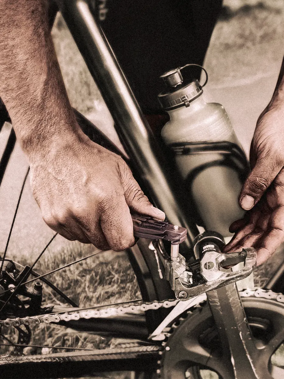 Ekstra utsnitt av Bicycle Set 15 Sykkelverktøysett 5 deler (produktet) i brukssituasjon